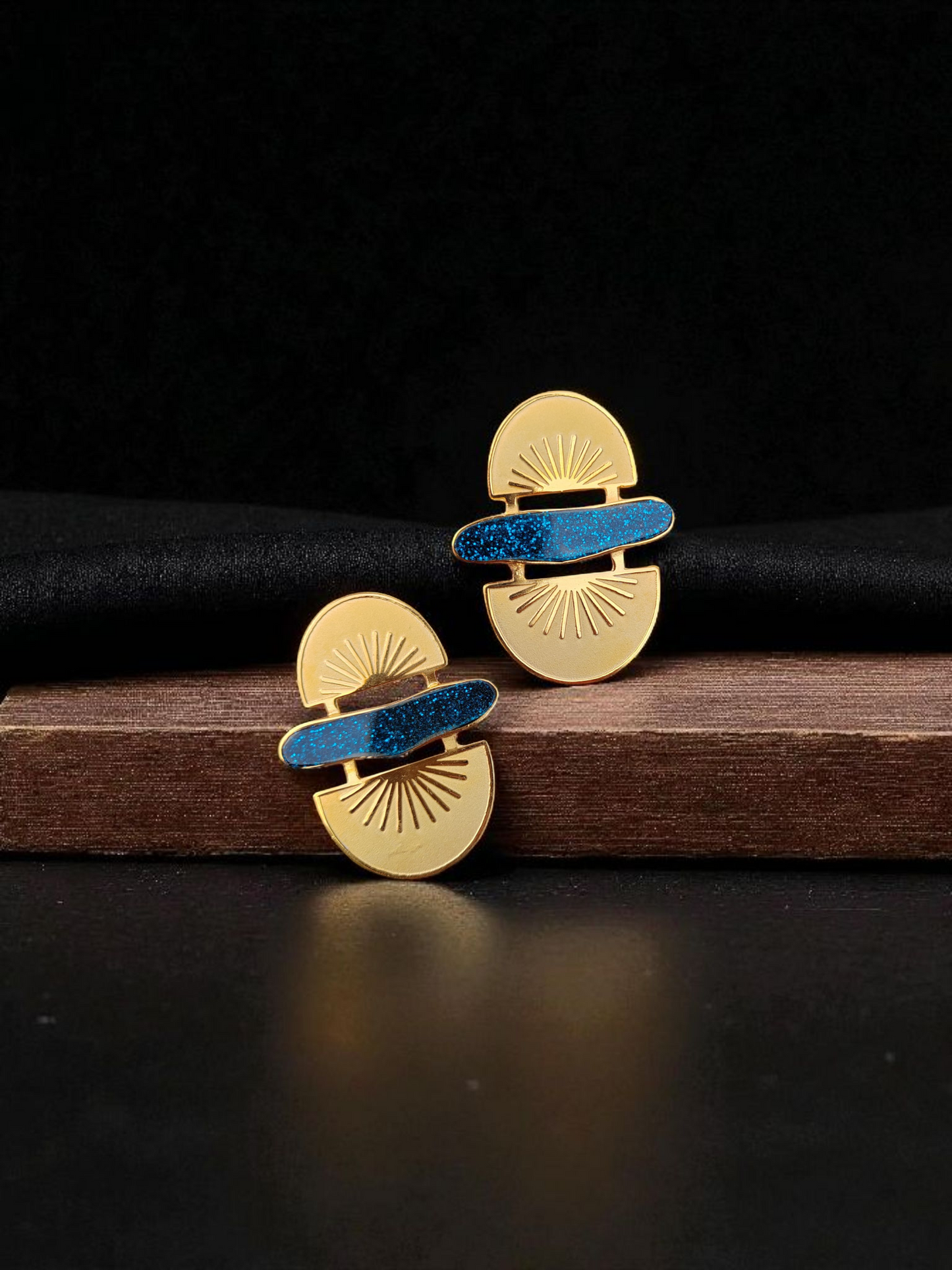 Sea and sun earrings