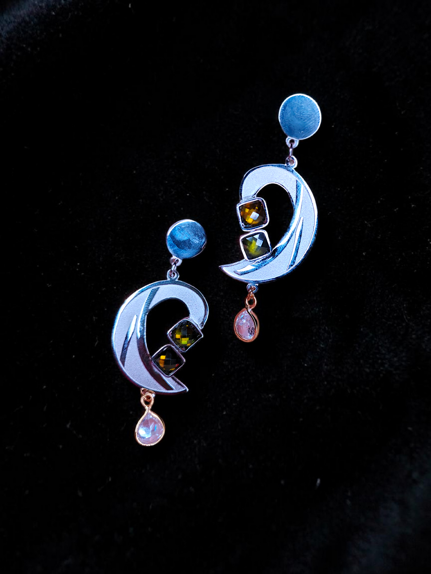 Crescent moon Earrings