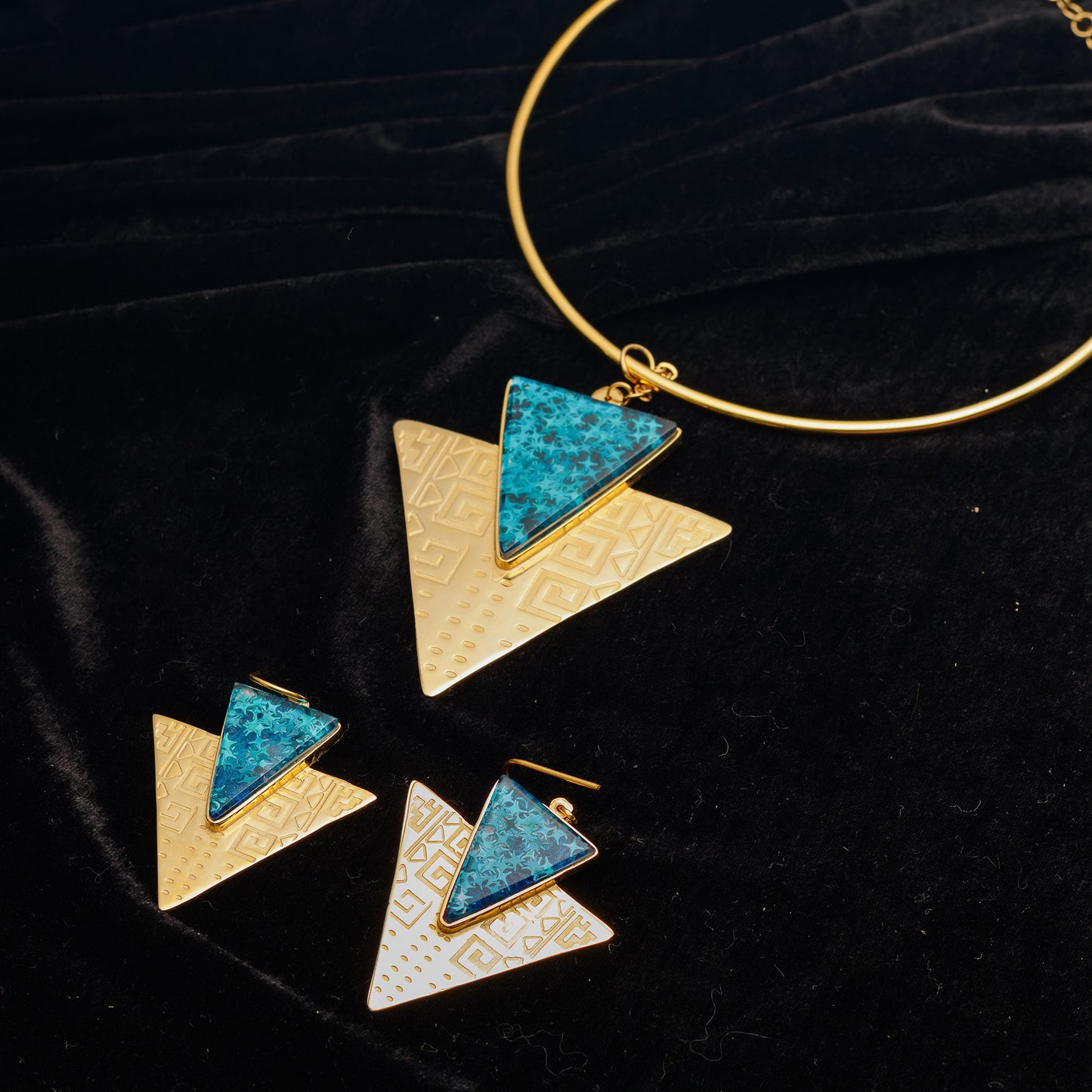 Triangle set