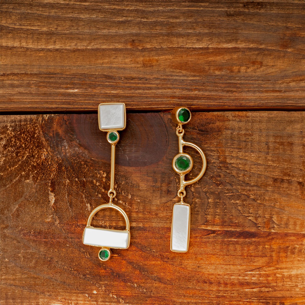 Pendulum earrings