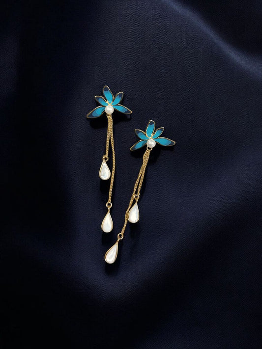 Flower drop earrings