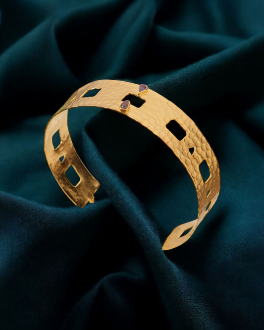 Modern Choker
