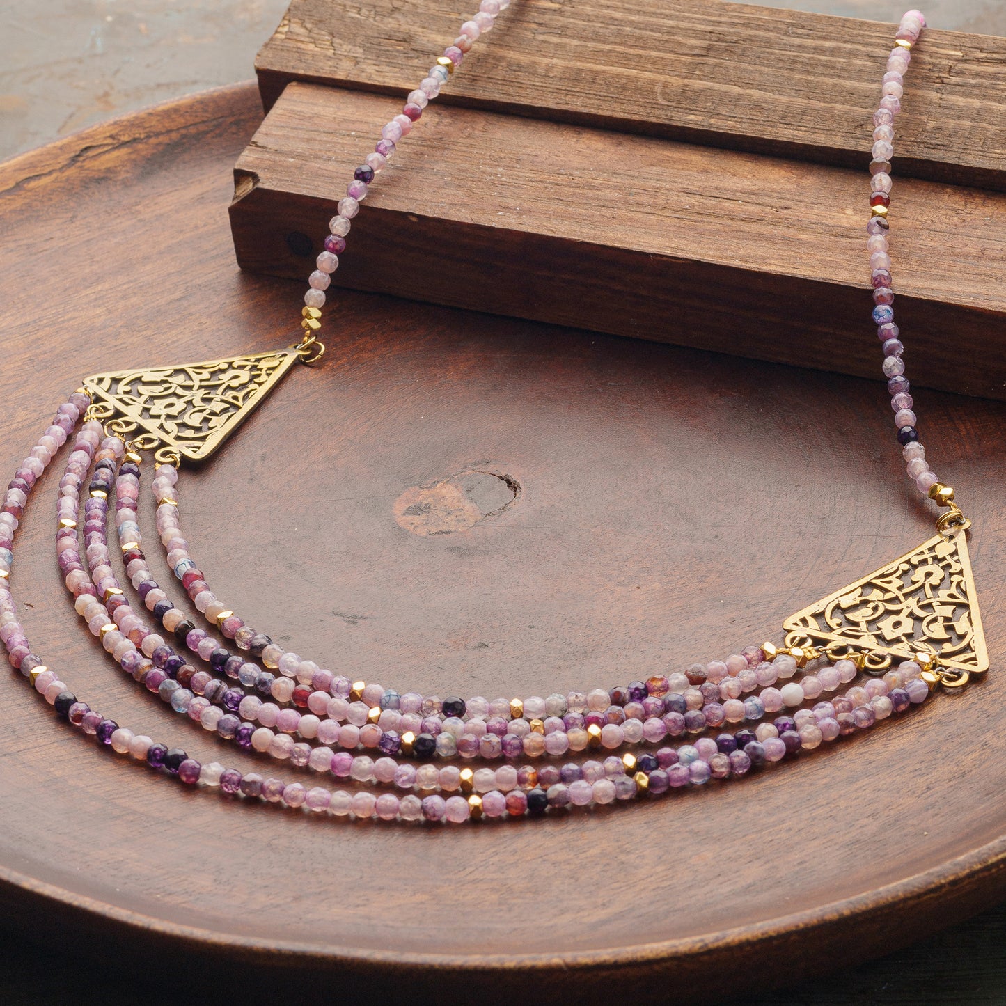 Triangles necklace